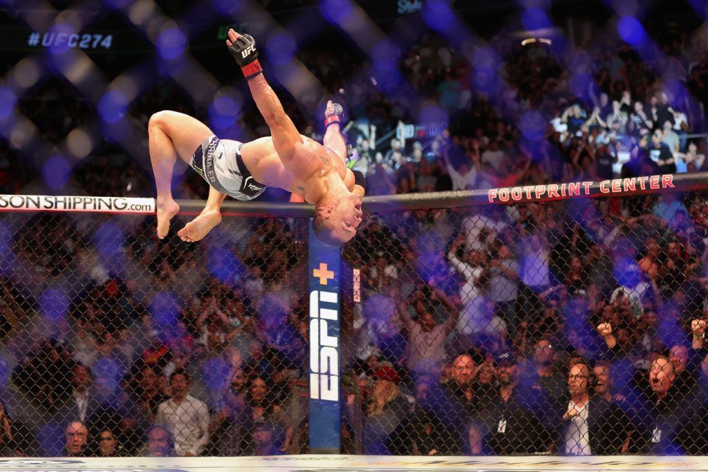 UFC 274: Oliveira v Gaethje