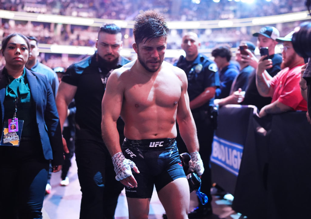 UFC 298: Volkanovski v Topuria